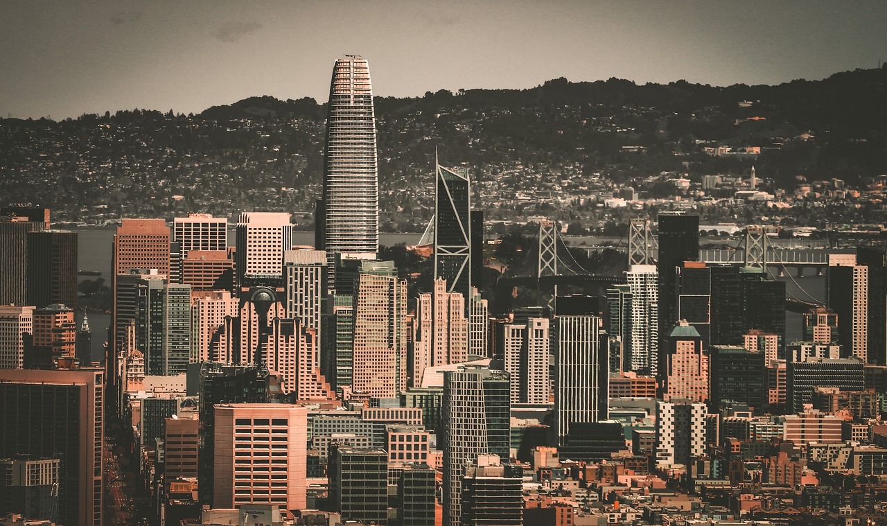 展的重要里 展的重要里